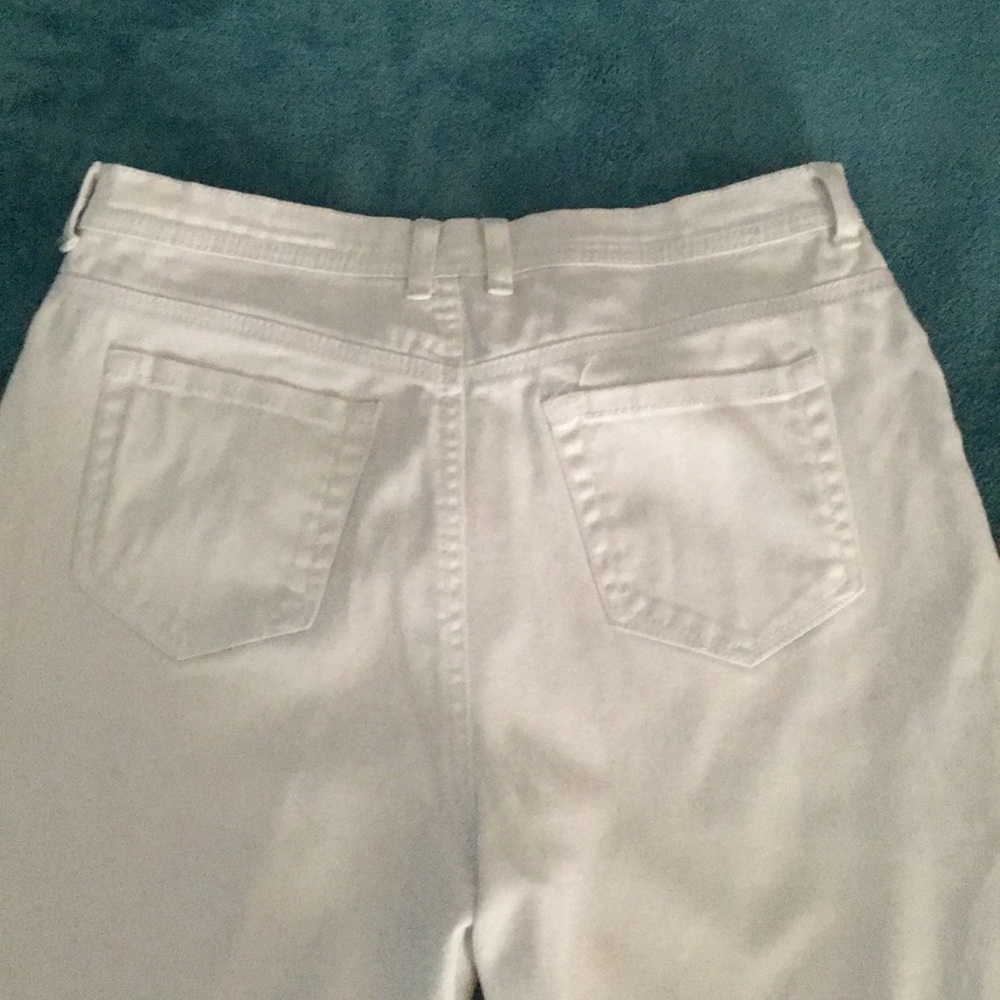 Jeans - Picture 2 of 2